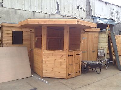 corner-bar